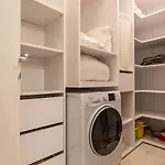 Luxury 5-min Walk To Old Town And Free Parking By Mm Host