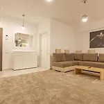 Luxury 5-min Walk To Old Town And Free Parking By Mm Host *