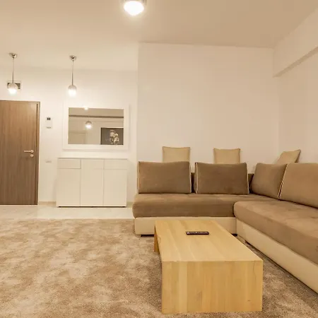 Luxury 5-min Walk To Old Town And Free Parking By Mm Host