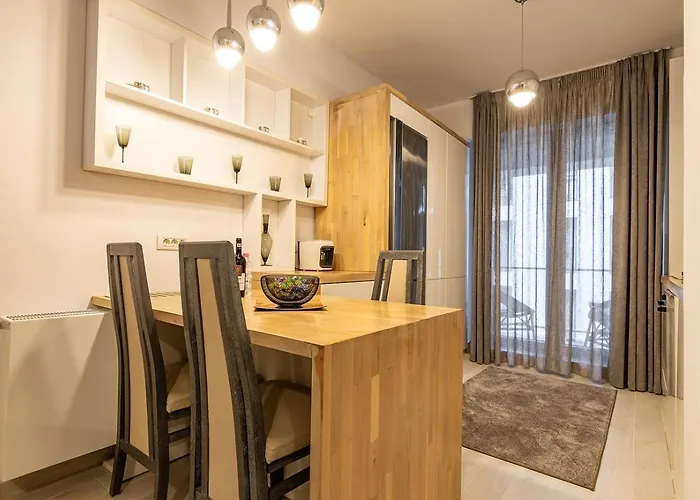 Apartamento Luxury 5-min Walk To Old Town And Free Parking By Mm Host *
